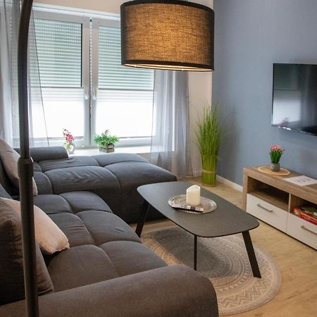 Hannibal - Design Apartment Lilie 2, Vw Naehe, Parkplatz, Kueche, Highspeed-Wlan, Fitness, Solarium ウォルフスブルク エクステリア 写真
